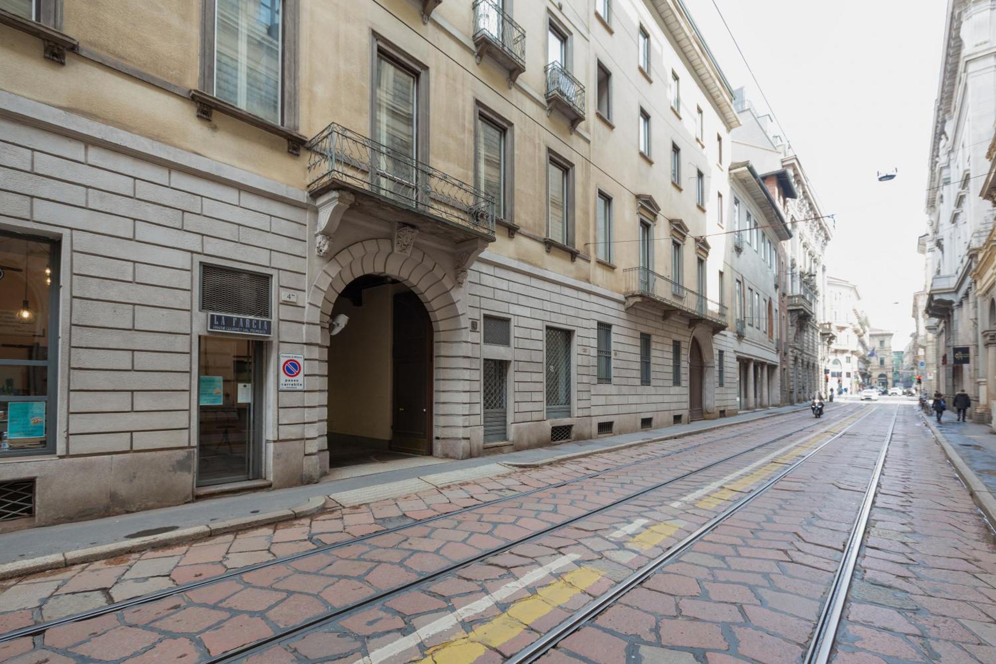 Guesthost - Cordusio Enchanting * Milan